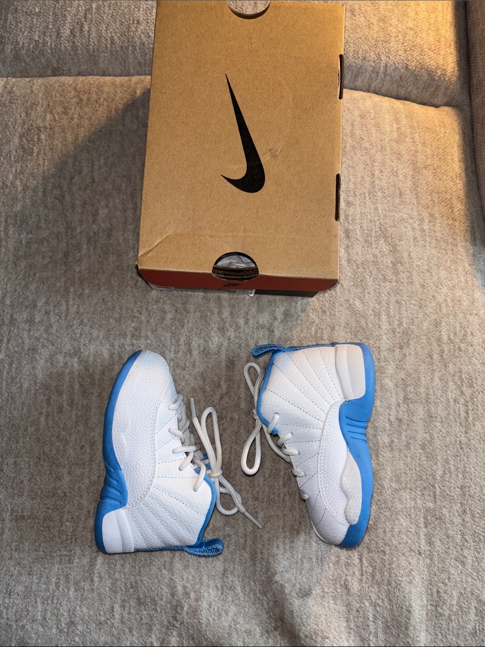 Jordan 12 Retro (TD) White/University Blue